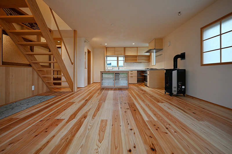 古建具と庭と暮らす家